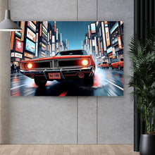 Lade das Bild in den Galerie-Viewer, Aluminiumbild Klassisches Auto fährt durch neonbeleuchtete Großstadt bei Regen Querformat