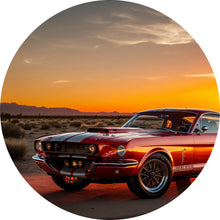 Lade das Bild in den Galerie-Viewer, Aluminiumbild Klassisches Auto in atemberaubender Wüstenlandschaft Kreis