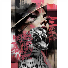 Lade das Bild in den Galerie-Viewer, Poster Komposition Leopard mit erotischer Frau Hochformat