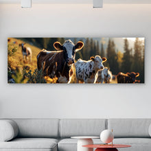 Lade das Bild in den Galerie-Viewer, Acrylglasbild Kühe grasen friedlich auf sonniger Bergwiese Panorama