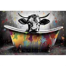 Lade das Bild in den Galerie-Viewer, Poster Kuh in bunter Badewanne Querformat