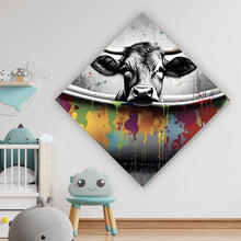 Lade das Bild in den Galerie-Viewer, Poster Kuh in bunter Badewanne Raute