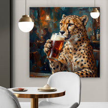 Lade das Bild in den Galerie-Viewer, Poster Leopard genießt Bier in rustikalem Ambiente Quadrat