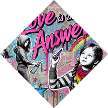 Lade das Bild in den Galerie-Viewer, Poster Love is the Answer Kindergraffiti Raute
