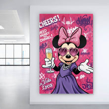 Lade das Bild in den Galerie-Viewer, Spannrahmenbild Luxus Maus Hochformat