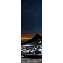 Lade das Bild in den Galerie-Viewer, Poster Luxusauto unter Sternenhimmel Panorama Hoch
