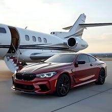 Lade das Bild in den Galerie-Viewer, Spannrahmenbild Luxusauto vor einem eleganten Privatjet am Flughafen Quadrat