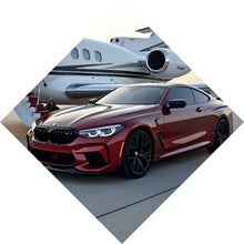 Lade das Bild in den Galerie-Viewer, Poster Luxusauto vor einem eleganten Privatjet am Flughafen Raute