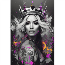 Lade das Bild in den Galerie-Viewer, Leinwandbild Majestätische Frau mit Krone kunstvoll Hochformat
