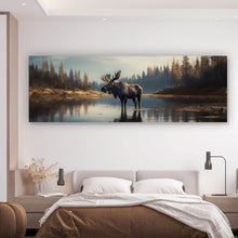 Lade das Bild in den Galerie-Viewer, Poster Majestätischer Elch im See Panorama