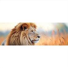 Lade das Bild in den Galerie-Viewer, Poster Majestätischer Löwe in natürlicher Umgebung Panorama