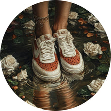 Lade das Bild in den Galerie-Viewer, Aluminiumbild gebürstet Mit Blumenkleid und Sneaker im Rosengarten Kreis