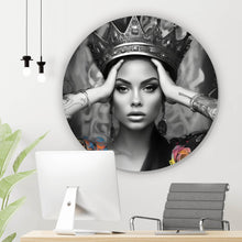 Lade das Bild in den Galerie-Viewer, Aluminiumbild gebürstet Moderne Frau mit Krone und Schmuck Kreis