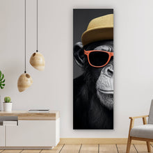 Lade das Bild in den Galerie-Viewer, Aluminiumbild Moderner Affe mit Mütze und Brille Panorama Hoch