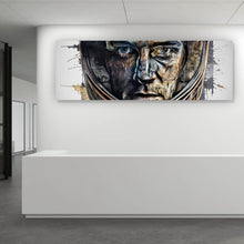 Lade das Bild in den Galerie-Viewer, Poster Modernes abstraktes Porträt im Helm Panorama