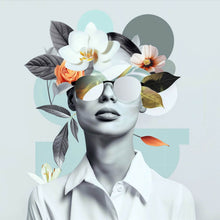 Lade das Bild in den Galerie-Viewer, Poster Modernes Porträt mit Blumenarrangement Quadrat