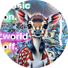 Lade das Bild in den Galerie-Viewer, Aluminiumbild gebürstet Musik on Bambi Street Art Kreis