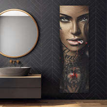 Lade das Bild in den Galerie-Viewer, Acrylglasbild Mystische Frau mit intensivem Blick Panorama Hoch