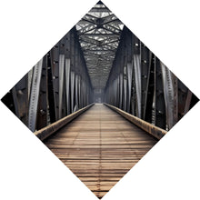 Lade das Bild in den Galerie-Viewer, Aluminiumbild gebürstet Mystische Stahlbrücke in die Ferne Raute