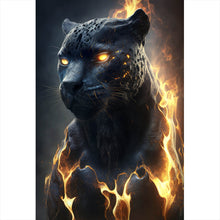 Lade das Bild in den Galerie-Viewer, Spannrahmenbild Mystischer Panther umhüllt von Flammen Hochformat