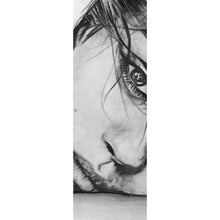Lade das Bild in den Galerie-Viewer, Aluminiumbild Nachdenkliches weibliches Gesicht Zeichenstil Panorama Hoch