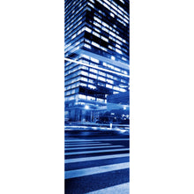 Lade das Bild in den Galerie-Viewer, Leinwandbild Nachtaufnahme einer Stadtstraße mit Hochhäusern Panorama Hoch