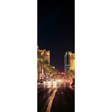 Lade das Bild in den Galerie-Viewer, Spannrahmenbild Nachtleben in Las Vegas Panorama Hoch
