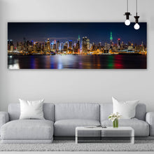 Lade das Bild in den Galerie-Viewer, Leinwandbild New York Skyline bei Nacht Panorama