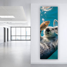 Lade das Bild in den Galerie-Viewer, Acrylglasbild Niedlicher Otter mit Muscheln im Wasser Panorama Hoch