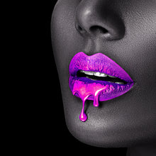 Lade das Bild in den Galerie-Viewer, Leinwandbild Pink Lips Quadrat