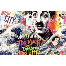 Lade das Bild in den Galerie-Viewer, Aluminiumbild gebürstet Pop Art Collage mit ikonischen Figuren und lebendigen Farben Querformat