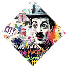 Lade das Bild in den Galerie-Viewer, Spannrahmenbild Pop Art Collage mit ikonischen Figuren und lebendigen Farben Raute