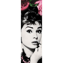 Lade das Bild in den Galerie-Viewer, Poster Portrait Audrey Hepburn mit Blüten Panorama Hoch