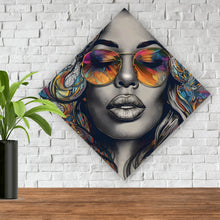 Lade das Bild in den Galerie-Viewer, Aluminiumbild gebürstet Portrait einer Frau im Boho Stil Raute