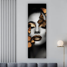 Lade das Bild in den Galerie-Viewer, Aluminiumbild Portrait einer Frau mit goldenen Schmetterlingen Panorama Hoch