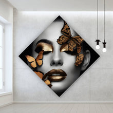 Lade das Bild in den Galerie-Viewer, Acrylglasbild Portrait einer Frau mit goldenen Schmetterlingen Raute