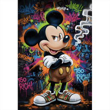 Lade das Bild in den Galerie-Viewer, Spannrahmenbild Rauchende Maus auf Graffitiwand Hochformat