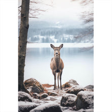 Lade das Bild in den Galerie-Viewer, Aluminiumbild Rehe am ruhigen Seeufer betrachten Hochformat