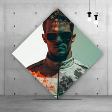 Lade das Bild in den Galerie-Viewer, Aluminiumbild Rennfahrer Porträt Raute