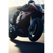 Lade das Bild in den Galerie-Viewer, Leinwandbild Rennmotorrad bei Sonnenuntergang auf Rennstrecke Hochformat