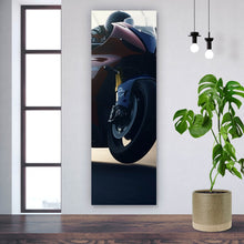 Lade das Bild in den Galerie-Viewer, Aluminiumbild Rennmotorrad bei Sonnenuntergang auf Rennstrecke Panorama Hoch