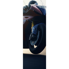 Lade das Bild in den Galerie-Viewer, Aluminiumbild gebürstet Rennmotorrad bei Sonnenuntergang auf Rennstrecke Panorama Hoch