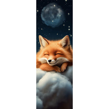 Lade das Bild in den Galerie-Viewer, Aluminiumbild Schlafender Fuchs auf Wolken unter funkelndem Sternenhimmel Panorama Hoch