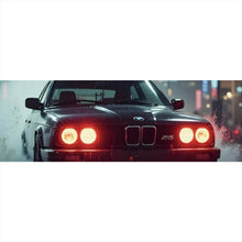 Lade das Bild in den Galerie-Viewer, Leinwandbild Schwarzes Auto fährt durch Regen bei Nacht Panorama