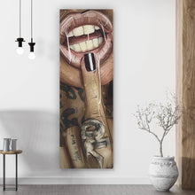 Lade das Bild in den Galerie-Viewer, Poster Sexy Tattoo Girl Mittelfinger Panorama Hoch