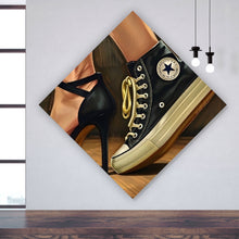 Lade das Bild in den Galerie-Viewer, Leinwandbild Sneaker und High Heel Kontrast Raute