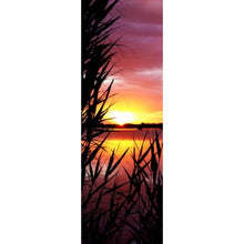 Lade das Bild in den Galerie-Viewer, Leinwandbild Sonnenuntergang am Strand Panorama Hoch