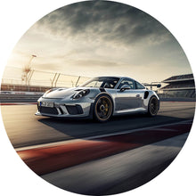 Lade das Bild in den Galerie-Viewer, Aluminiumbild gebürstet Sportwagen auf Rennstrecke bei Sonnenuntergang Kreis