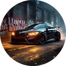 Lade das Bild in den Galerie-Viewer, Aluminiumbild gebürstet Sportwagen vor Graffiti Wand Kreis