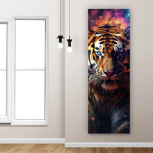 Lade das Bild in den Galerie-Viewer, Aluminiumbild gebürstet Tiger Portrait mit dynamischen Hintergrund Panorama Hoch